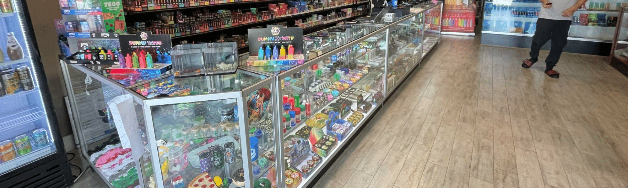 DISPLAYARAMA Display Cases